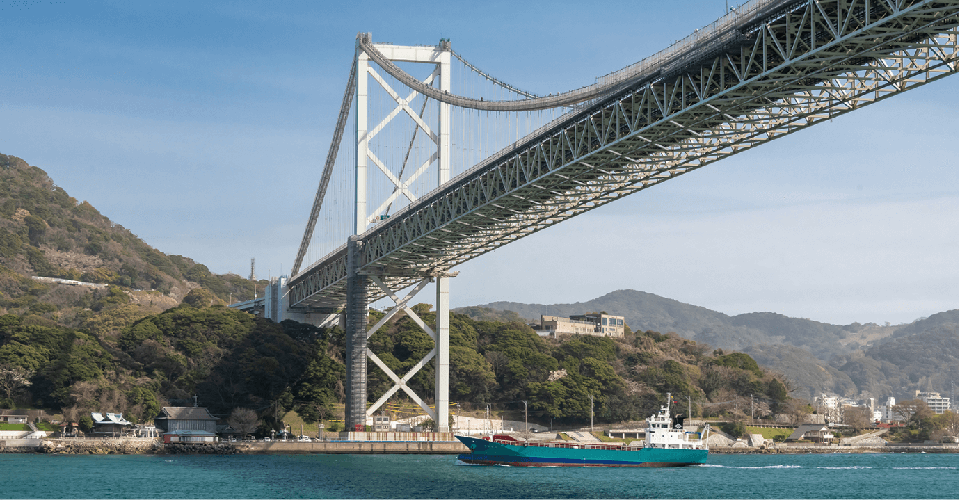 “魔海”と呼ばれた関門海峡を照らした灯台ツアー